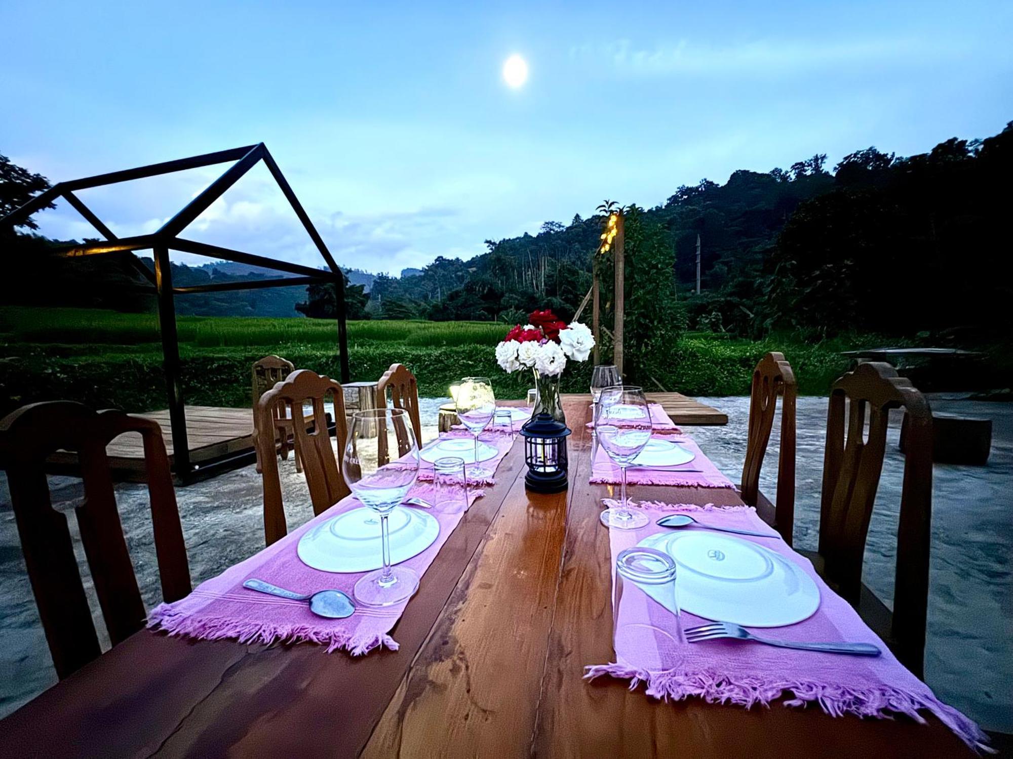 Hotel Ban Kaew Mo Ra Glamping & Restaurant Pang Mapha Exterior foto